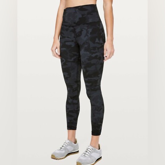 Lululemon Black gray Camouflage Leggings size 4 - Picture 1 of 4